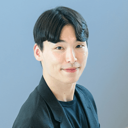 앳홈 대표
